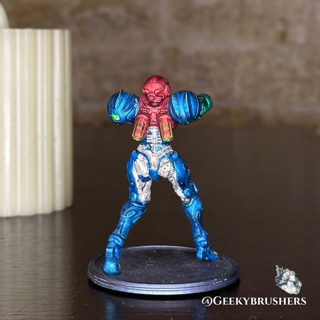 Samus Aran Resin Figure • Metroid Prime Suit, Dread Suit - Gamer Fanart