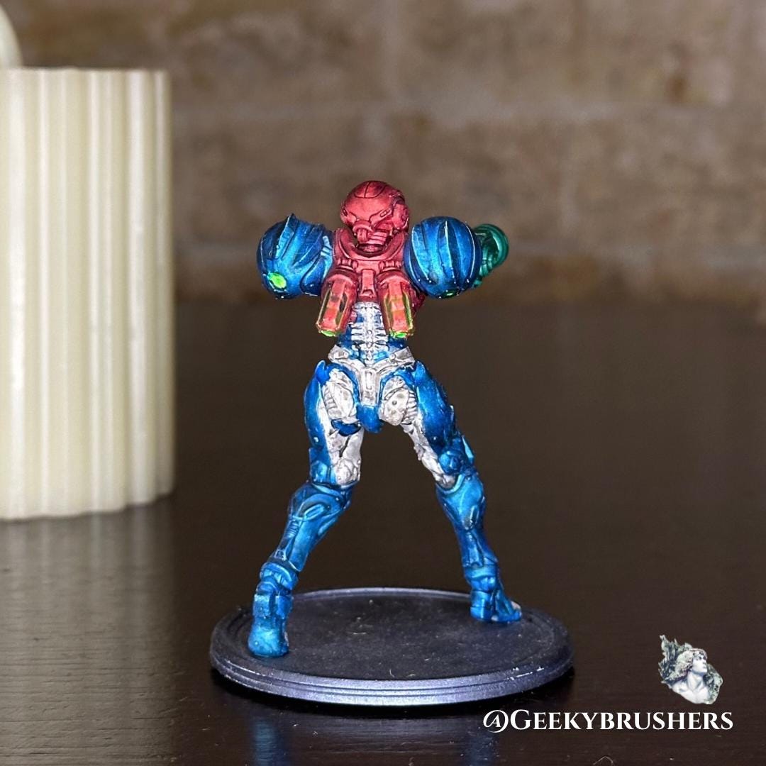 Samus Aran Resin Figure • Metroid Prime Suit, Dread Suit - Gamer Fanart