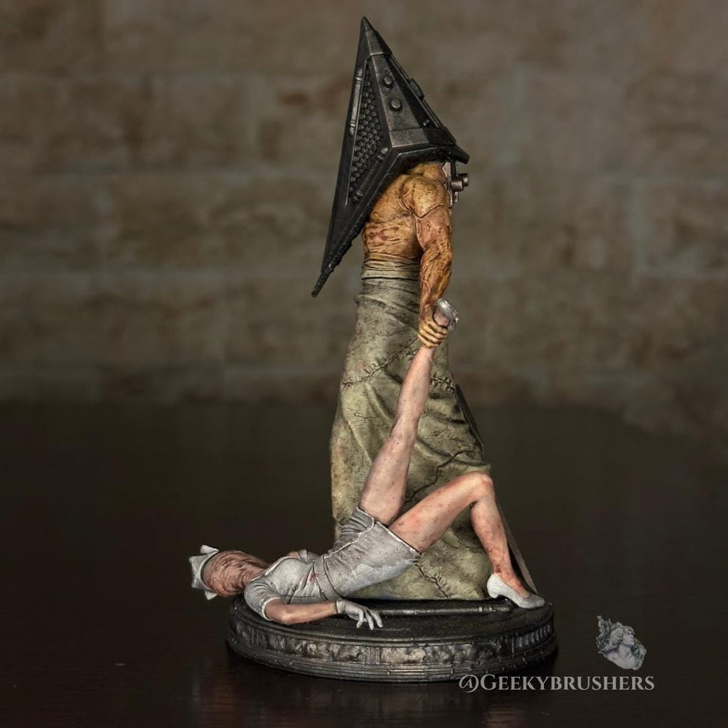 Pyramid Head Silent Hill Statue | Hand-Painted Resin Diorama (140mm)