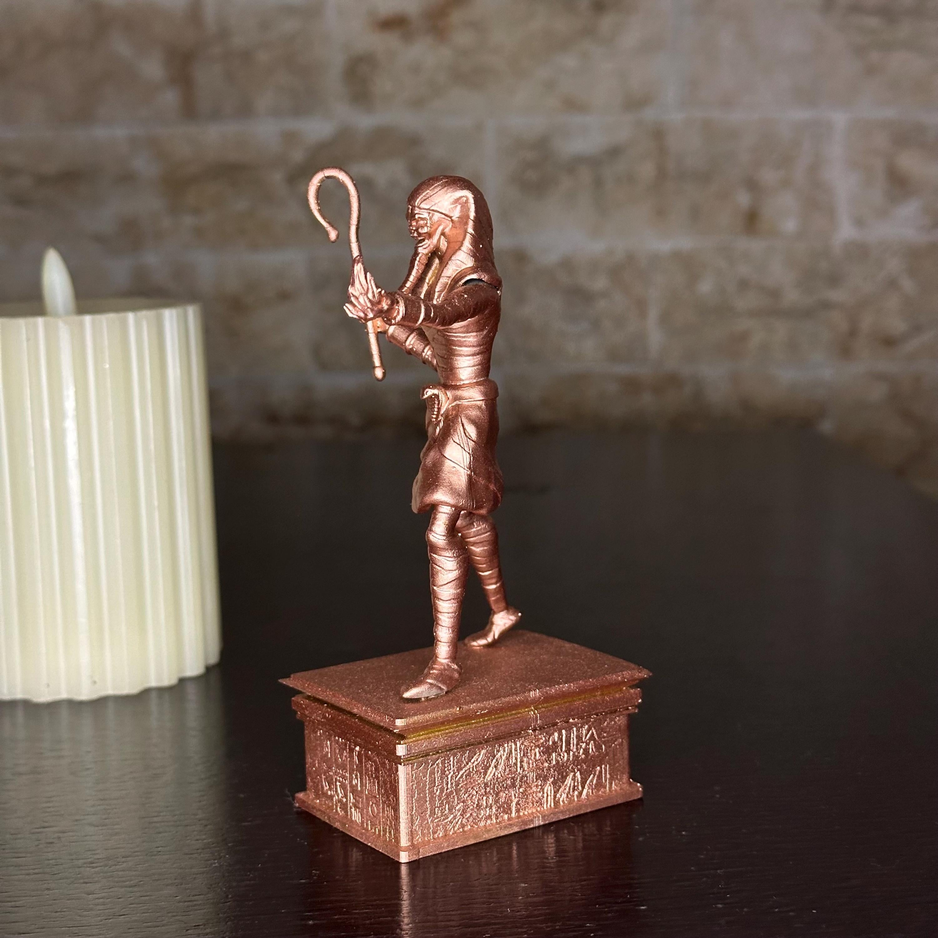 Pharaoh Eddie Iron Maiden Figurine | Hand-Painted Resin Collectible