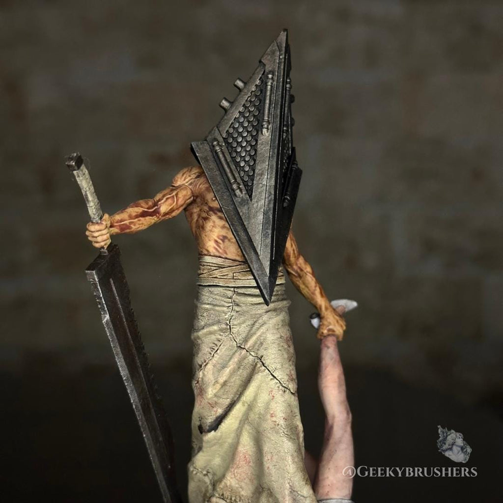 Pyramid Head Silent Hill Statue | Hand-Painted Resin Diorama (140mm)