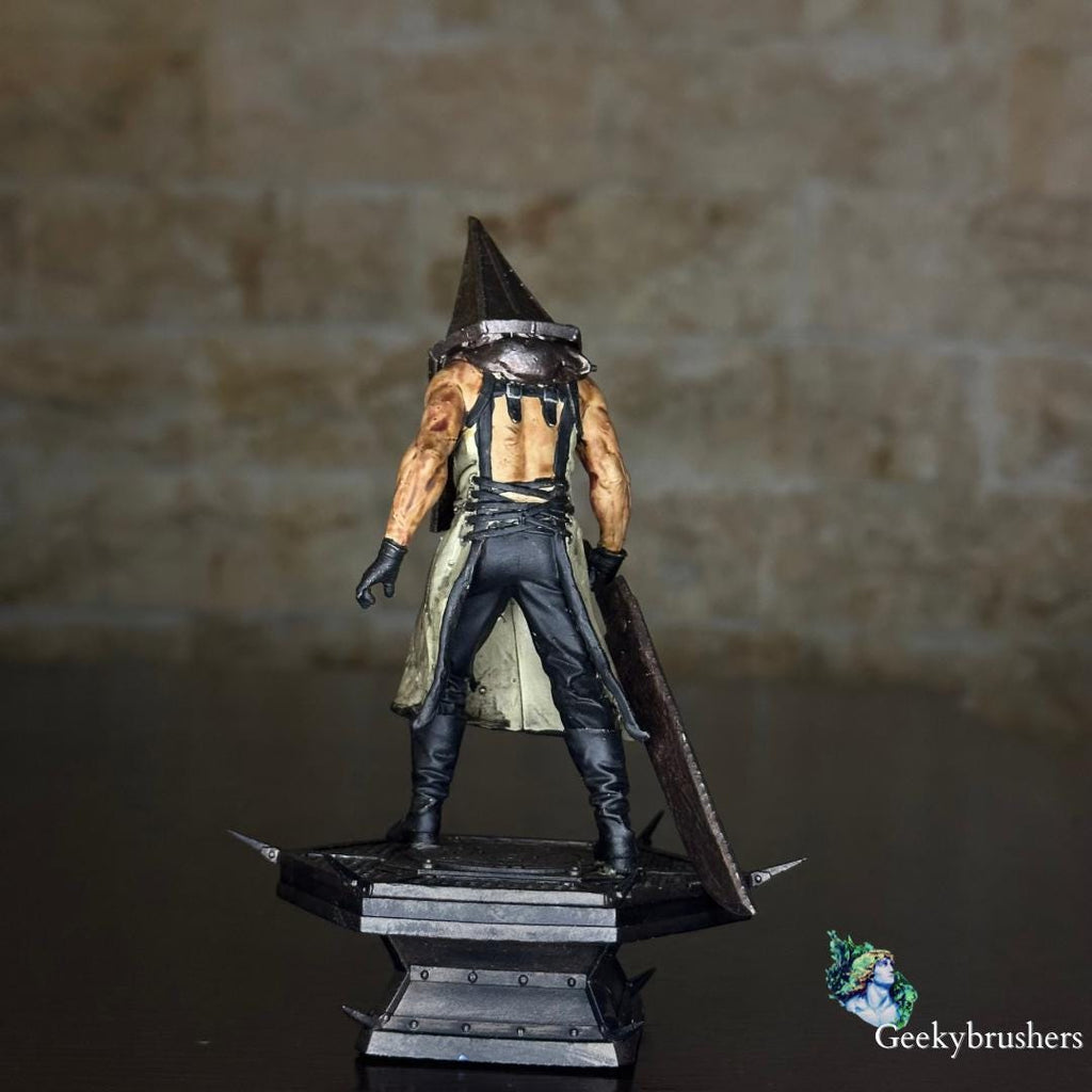 Pyramid Head Silent Hill Statue | Hand-Painted Resin Diorama (130mm)