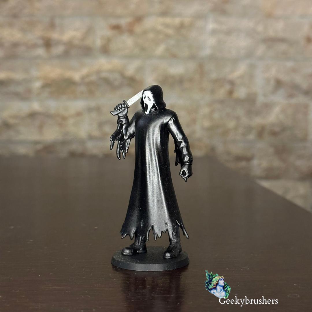 Ghostface Scream mini Figure| Halloween collectible | Hand-Painted Resin Diorama (75mm)