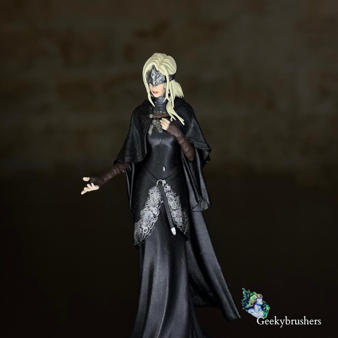 Firekeeper Figure|  Resin Statue | Dark Souls 3 , high Detailed ~100mm Height