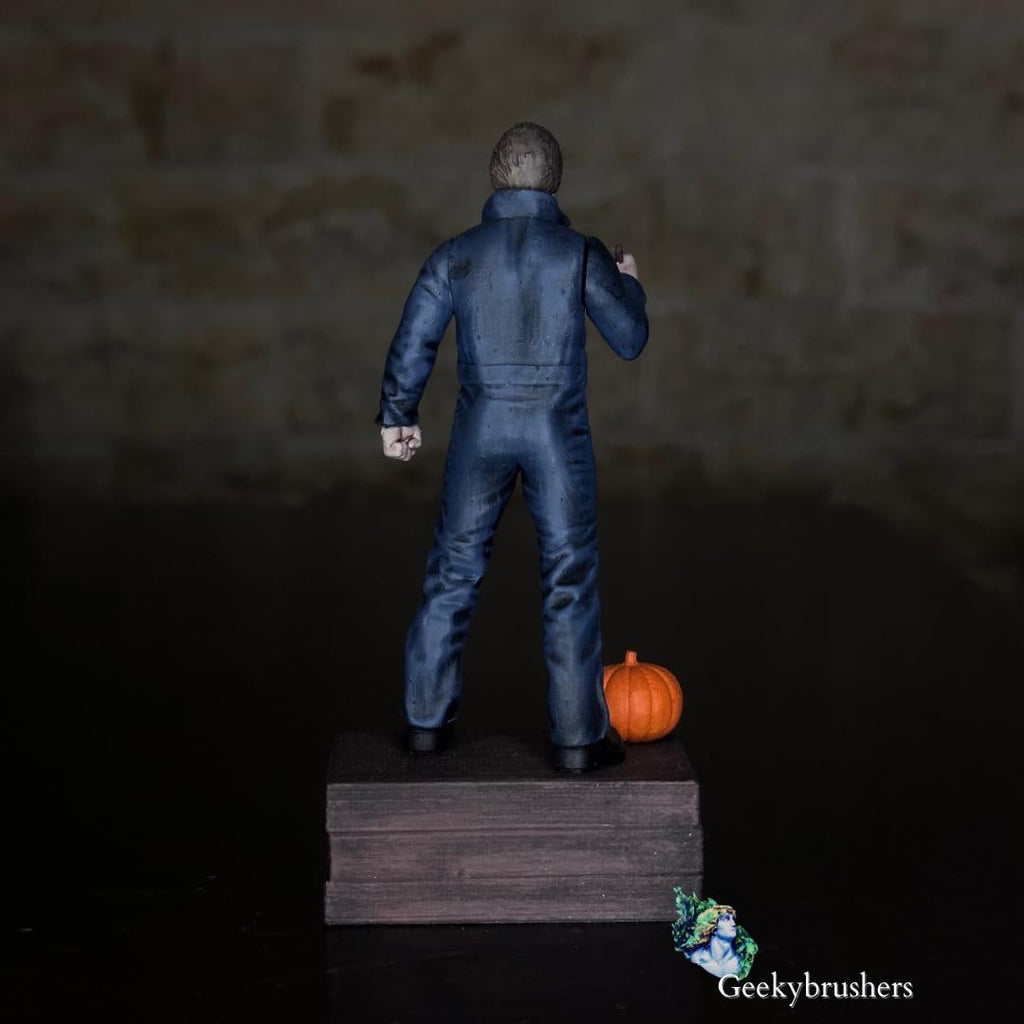 Michael Myers mini Figure| Halloween collectible | Hand-Painted Resin Diorama (75mm)