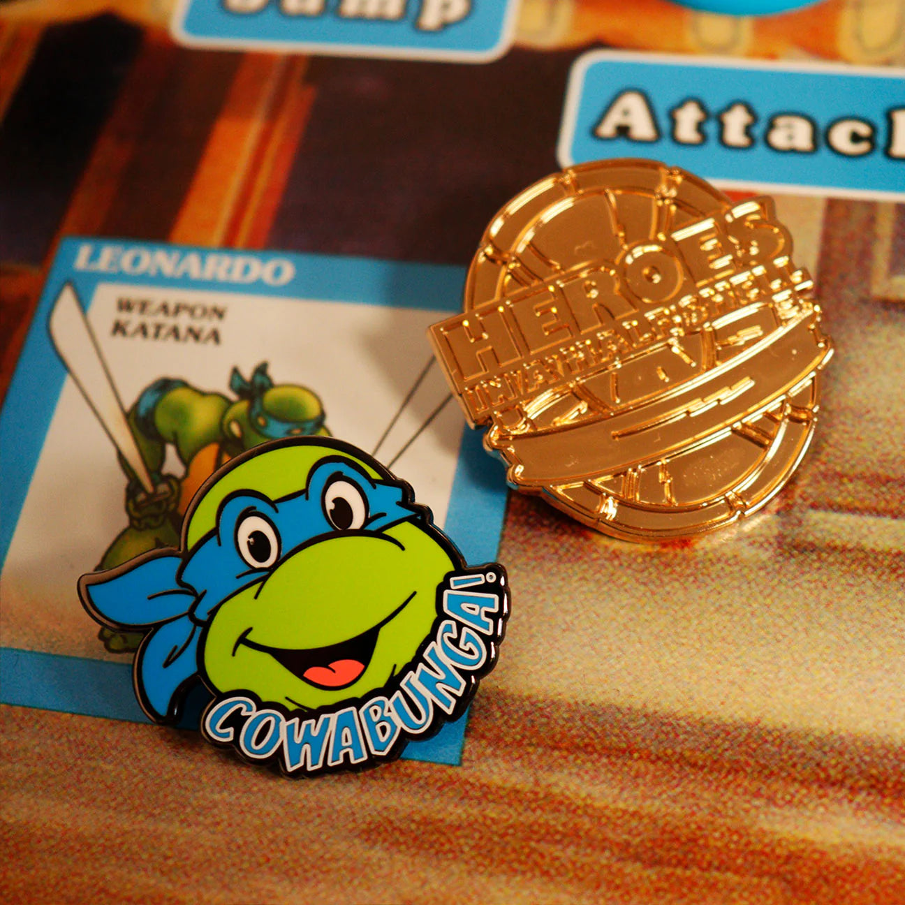 Teenage Mutant Ninja Turtles Mystery Pin Badge CDU Containing 12 Blind Boxes