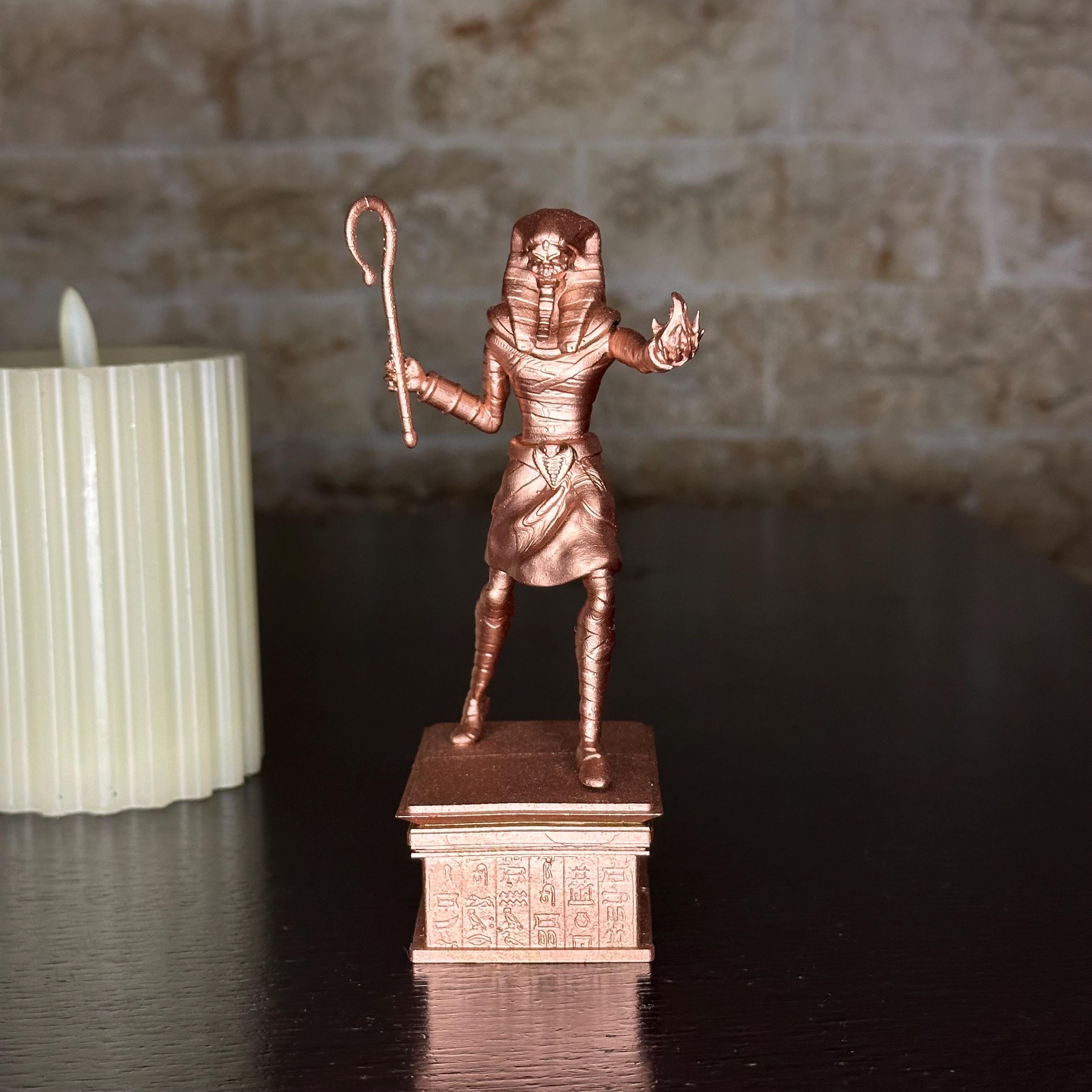 Pharaoh Eddie Iron Maiden Figurine | Hand-Painted Resin Collectible