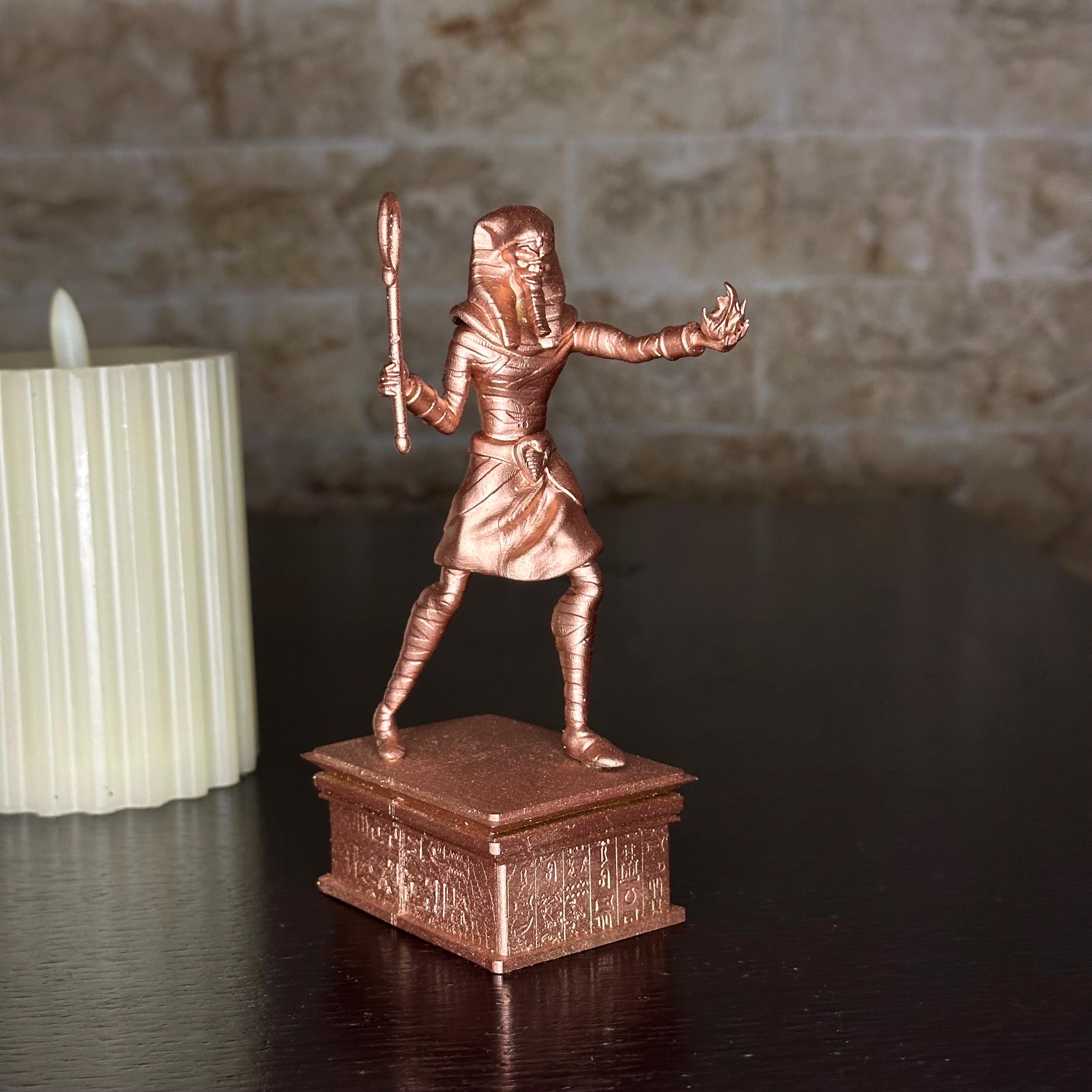 Pharaoh Eddie Iron Maiden Figurine | Hand-Painted Resin Collectible