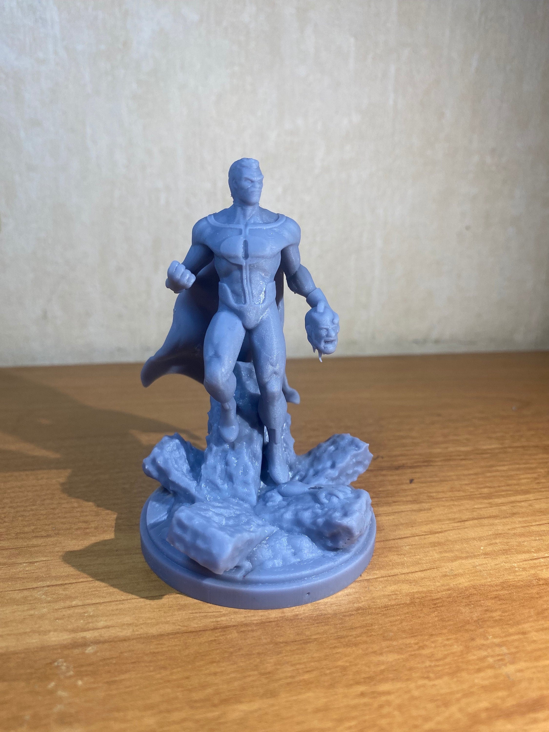 Omni-man  figure, hand painted, 3d printed, tabletop 10cm miniature