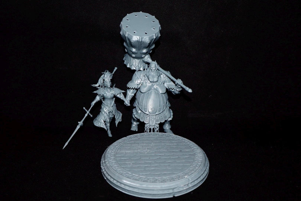 Ornstein and Smough resin figures, statue, Dark Souls remastered