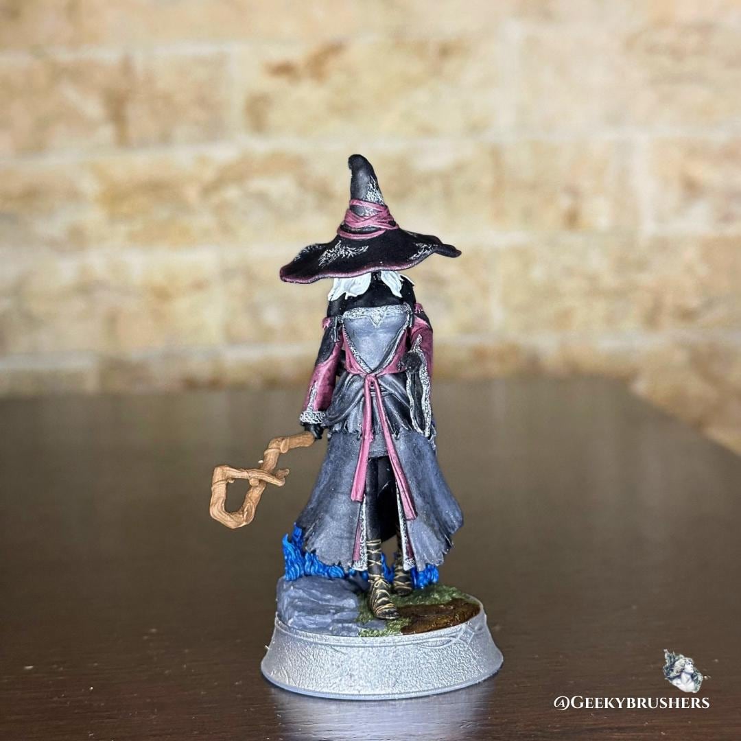 Recluse Miniature - Figure | Elden Ring: Nightreign Collectible | Hand-Painted Resin Statue | Multiple Sizes Available