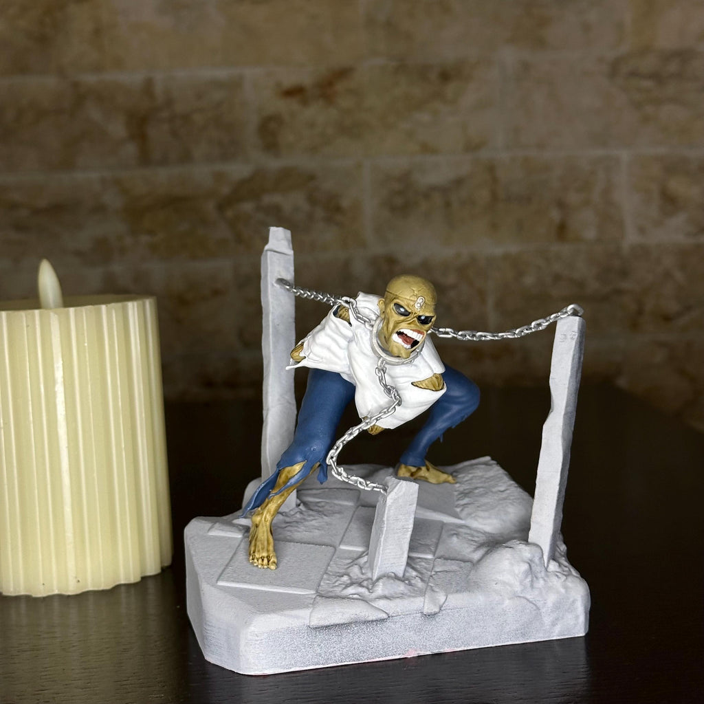 Iron Maiden Piece of Mind Eddie Figure | Hand-Painted Heavy Metal Collectible Statue | 3D Printed Resin Model for Rock Fans| FANART|