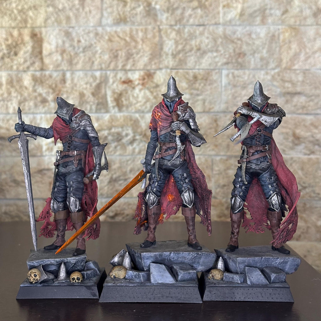 Abyss Watcher Figure | Dark Souls Resin Statue | Painted or Unpainted Kit | 180 mm Display & 100 mm Miniature | Realsteone Sculpt